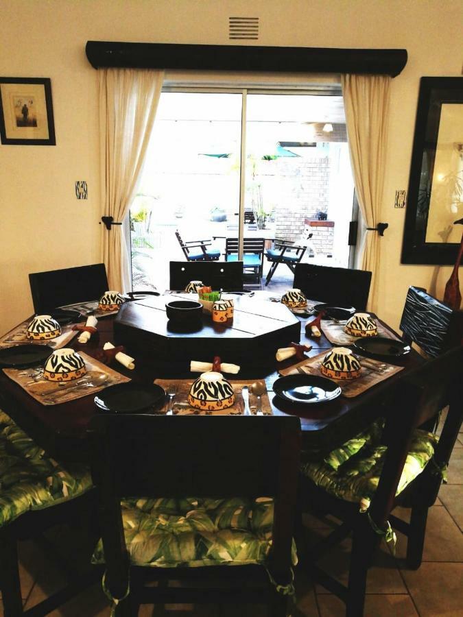 Saint Lucia Estuary Bhangazi Lodge Bed & Breakfast מראה חיצוני תמונה